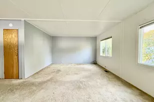 3909 E Fourth Plain Blvd, Vancouver, WA 98661 - Photo 8