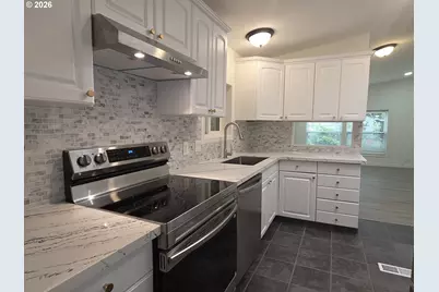 4808 SE 134th Dr, Portland, OR 97236 - Photo 16