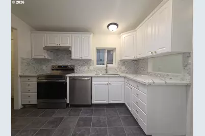 4808 SE 134th Dr, Portland, OR 97236 - Photo 14