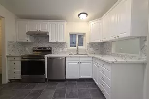4808 SE 134th Dr, Portland, OR 97236 - Photo 14