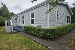 4808 SE 134th Dr, Portland, OR 97236 - Photo 2
