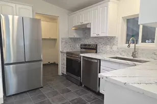 4808 SE 134th Dr, Portland, OR 97236 - Photo 10
