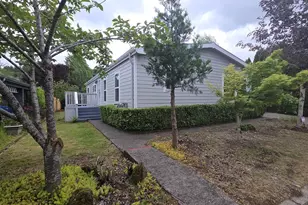4808 SE 134th Dr, Portland, OR 97236 - Photo 4