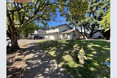 908 N Cloverleaf Loop, Springfield, OR 97477 - Photo 1