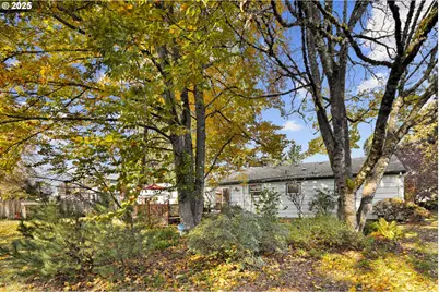 14614 SE Rhone St, Portland, OR 97236 - Photo 28