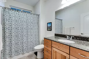 4054 Alder St, Eugene, OR 97405 - Photo 12