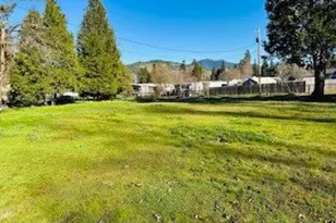 76248 Garden Rd, Oakridge, OR 97463 - Photo 18