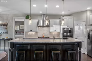 10642 NW Glenmore Way, Portland, OR 97229 - Photo 4