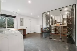 6487 SW Parkhill Way, Portland, OR 97239 - Photo 32