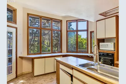 470 North Ave, Manzanita, OR 97130 - Photo 16