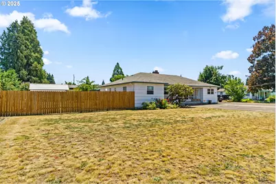 1792 Hayden Bridge Rd, Springfield, OR 97477 - Photo 4