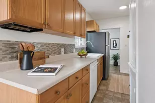 8130 NE Oregon St, Portland, OR 97213 - Photo 12