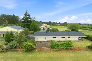 33684 Rodney St, Warren, OR 97053 - Photo 6