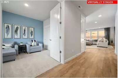 10253 SE Vradenburg Rd, Happy Valley, OR 97086 - Photo 12