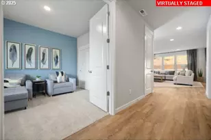 10253 SE Vradenburg Rd, Happy Valley, OR 97086 - Photo 12