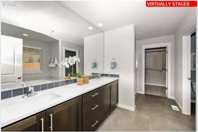 10253 SE Vradenburg Rd, Happy Valley, OR 97086 - Photo 40