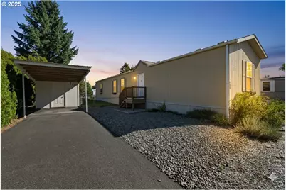 300 SW 7th Ave #901, Battle Ground, WA 98604 - Photo 1