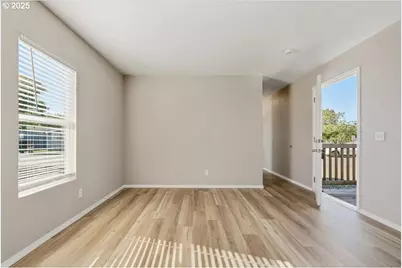 300 SW 7th Ave #901, Battle Ground, WA 98604 - Photo 4