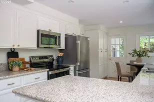 13810 SE Holgate Blvd, Portland, OR 97236 - Photo 18