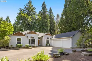 3900 Kenthorpe Way, West Linn, OR 97068 - Photo 2