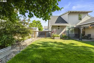 1424 Alyssum Ave, Forest Grove, OR 97116 - Photo 40