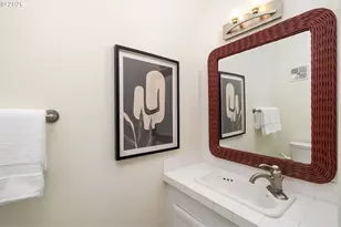 2695 SW Montgomery Dr, Portland, OR 97201 - Photo 28