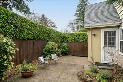 2695 SW Montgomery Dr, Portland, OR 97201 - Photo 42