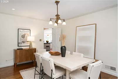 2695 SW Montgomery Dr, Portland, OR 97201 - Photo 12