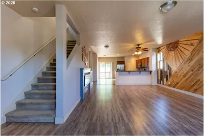 10903 NE 8th Cir, Vancouver, WA 98664 - Photo 18