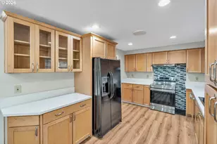 12900 NE 5th St, Vancouver, WA 98684 - Photo 10