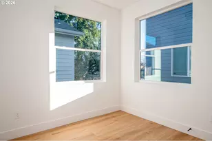 12090 SE Market St, Portland, OR 97216 - Photo 8