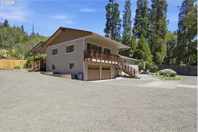 5407 Buckhorn Rd, Roseburg, OR 97470 - Photo 30