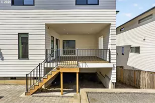 10013 SE Elderberry St, Happy Valley, OR 97086 - Photo 42