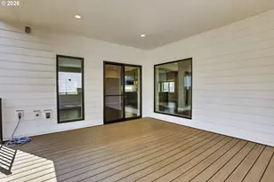 10013 SE Elderberry St, Happy Valley, OR 97086 - Photo 40