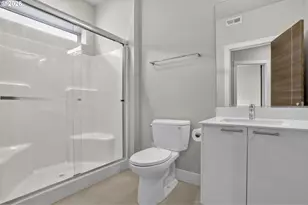 10013 SE Elderberry St, Happy Valley, OR 97086 - Photo 34