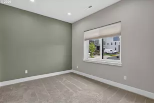 10013 SE Elderberry St, Happy Valley, OR 97086 - Photo 26