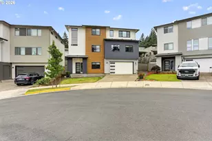10013 SE Elderberry St, Happy Valley, OR 97086 - Photo 2