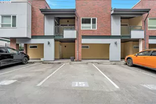 1128 NE Schuyler St, Portland, OR 97212 - Photo 20