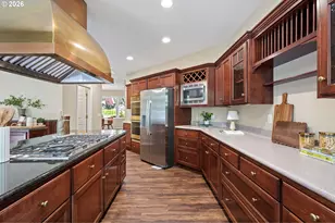 2364 Park Grove Dr, Eugene, OR 97408 - Photo 18