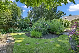 2364 Park Grove Dr, Eugene, OR 97408 - Photo 44