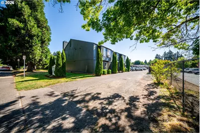 1046 NE 17th Ave, Hillsboro, OR 97124 - Photo 1