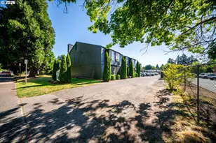 1046 NE 17th Ave, Hillsboro, OR 97124 - Photo 1
