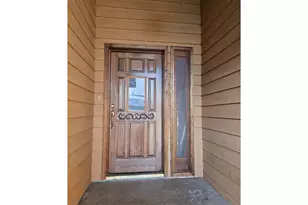 291 SE Shigley St, Winston, OR 97496 - Photo 2