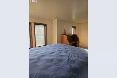 291 SE Shigley St, Winston, OR 97496 - Photo 16