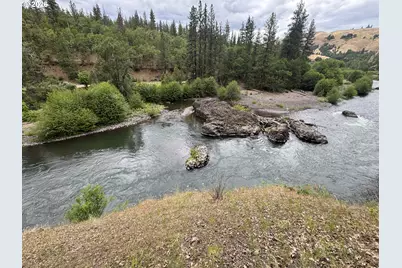 1888 Highway 142, Klickitat, WA 98628 - Photo 2