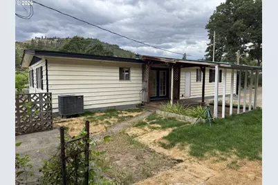 1888 Highway 142, Klickitat, WA 98628 - Photo 32
