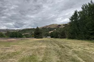 1888 Hwy 142, Klickitat, WA 98628 - Photo 2