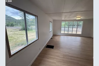 1888 Highway 142, Klickitat, WA 98628 - Photo 12