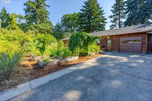 3248 W 15th, Eugene, OR 97402 - Photo 36