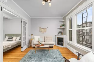 1631 NW Everett St, Portland, OR 97209 - Photo 8